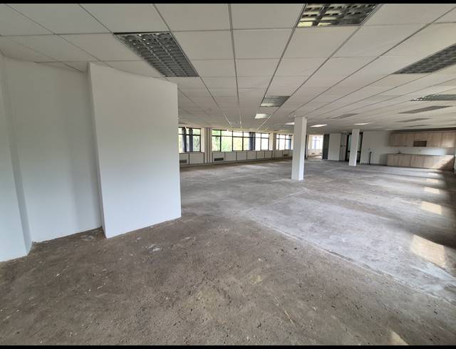 316M² OFFICE TO LET IN WOODMEAD